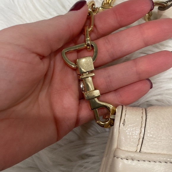 Tory Burch ivory crossbody bag - Picture 6 of 12